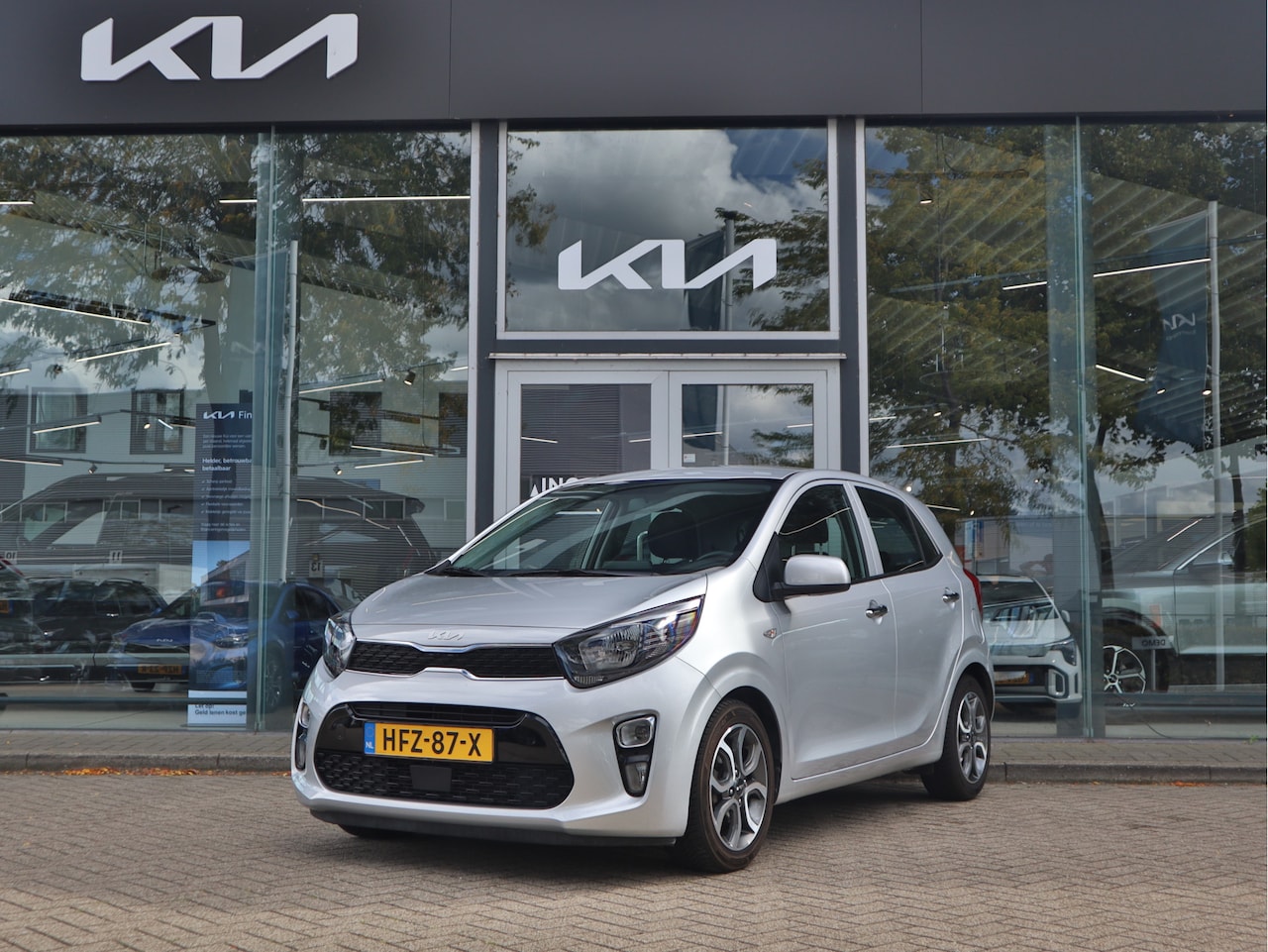 Kia Picanto - 1.0 DPi DynamicPlusLine | Automaat | Camera | Navigatie | Climate control | tot 10 jaar Ga - AutoWereld.nl