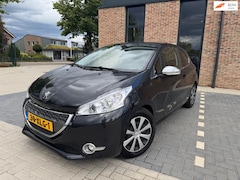 Peugeot 208 - 1.6 VTi Allure