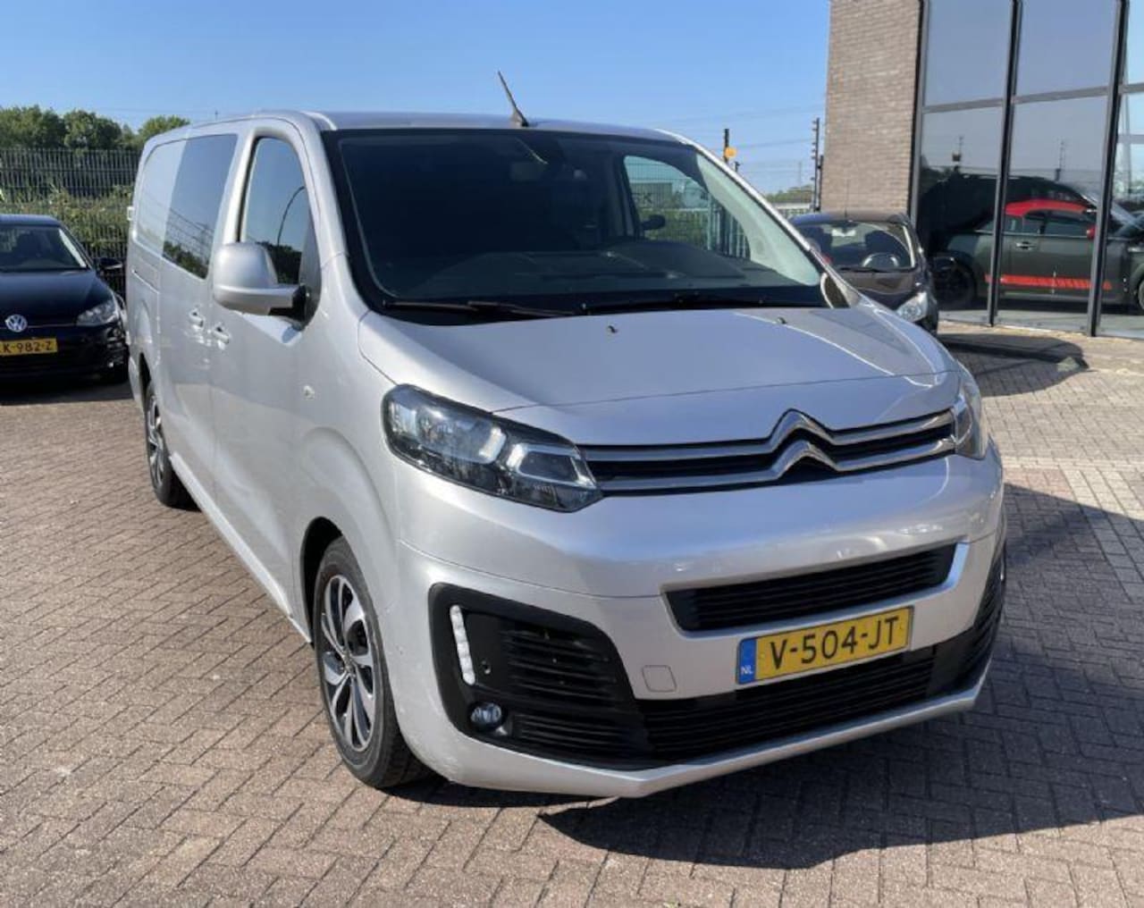 Citroën Jumpy - 2.0 BlueHDI 120 Business XL DC Dubbel Cabine, dubbel schuifdeuren, trekhaak ,1e eig, NAP, - AutoWereld.nl
