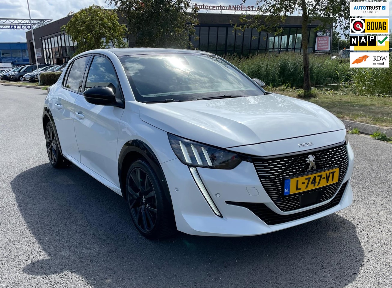 Peugeot 208 - 1.2 PureTech GT Pack 1.2 PureTech GT Pack, 131PK, Aut, Pano, Acc, Cam, Pdc, Carplay, 2e eig afk, Geen import, N - AutoWereld.nl