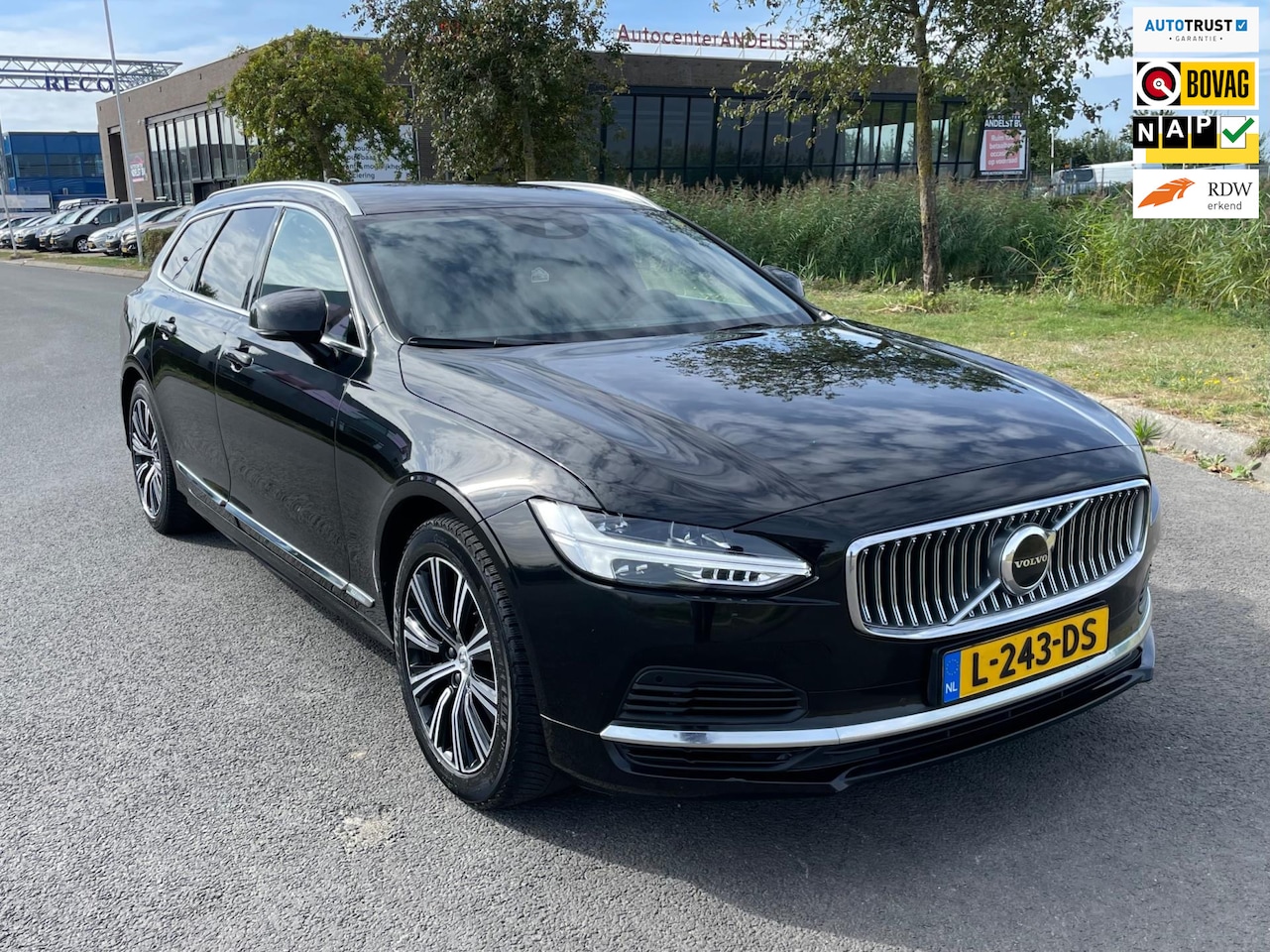 Volvo V90 - 2.0 T6 AWD Business Pro 2.0 T6 AWD Business Pro, Trekhaak, Acc, Cam, Pdc, Leder, Stoel-/stuurverw, 1e eig afk, Gee - AutoWereld.nl