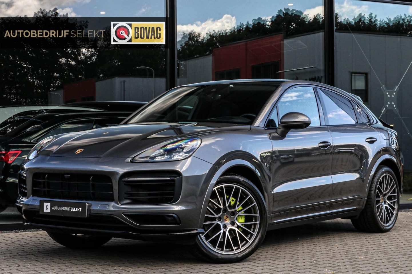 Porsche Cayenne Coupé - 3.0 E-Hybrid - MATRIX - PANO - SPORT CHRONO - COMFORTSTOELEN - AutoWereld.nl