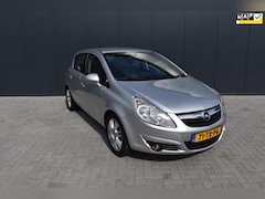 Opel Corsa - 1.4-16V Cosmo |AIRCO|5DEURS|HALF LEDER|