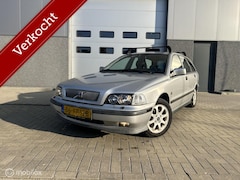 Volvo V40 - 1.8 Dynamic/AUTOM/NAP/AIRCO/APK/INRUILKOOPJE/