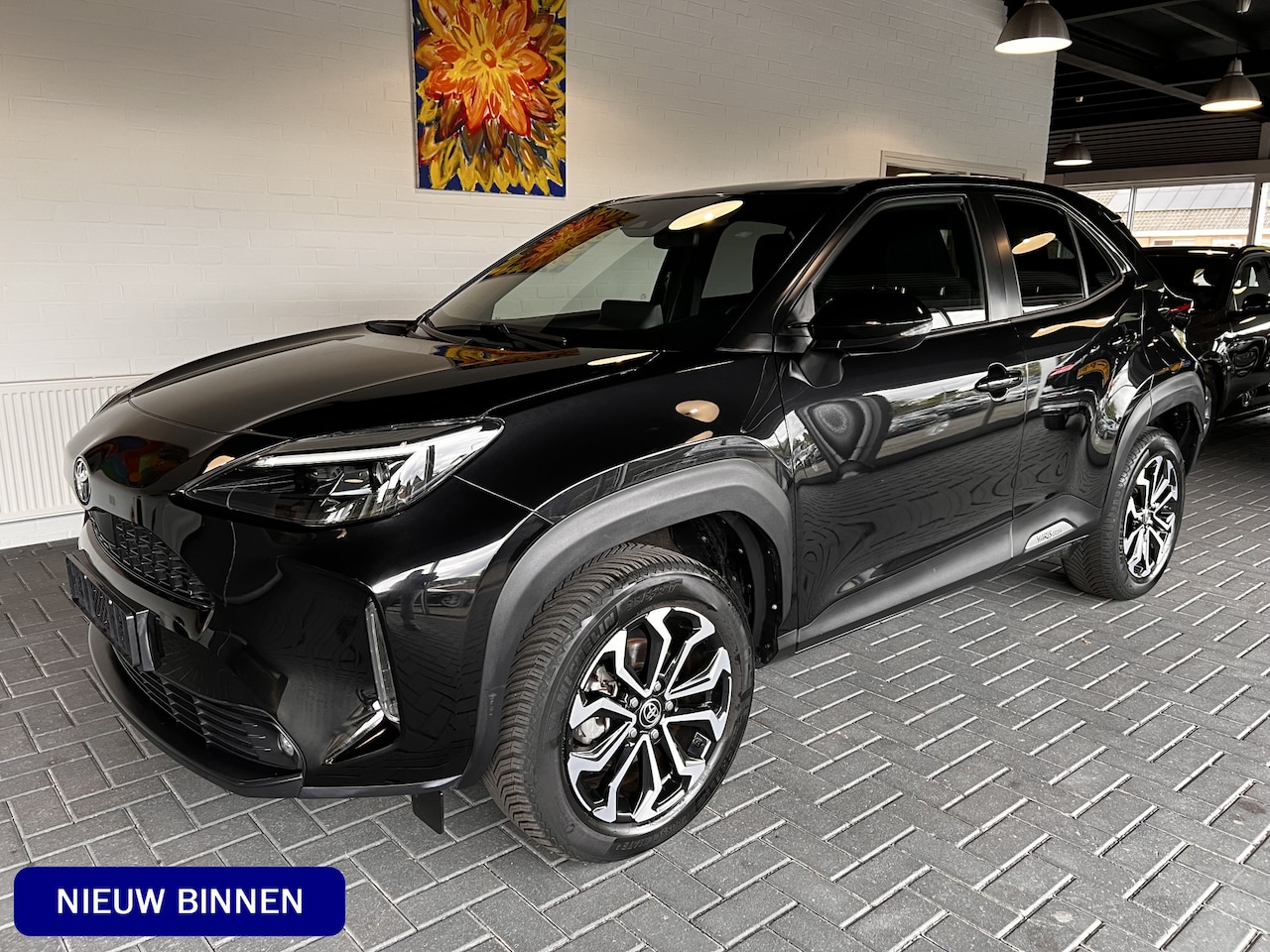 Toyota Yaris Cross - 1.5 Hybrid Executive navigatie / all-season banden / stuurverwarming / - AutoWereld.nl