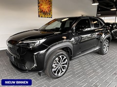 Toyota Yaris Cross - 1.5 Hybrid Executive navigatie / all-season banden / stuurverwarming /
