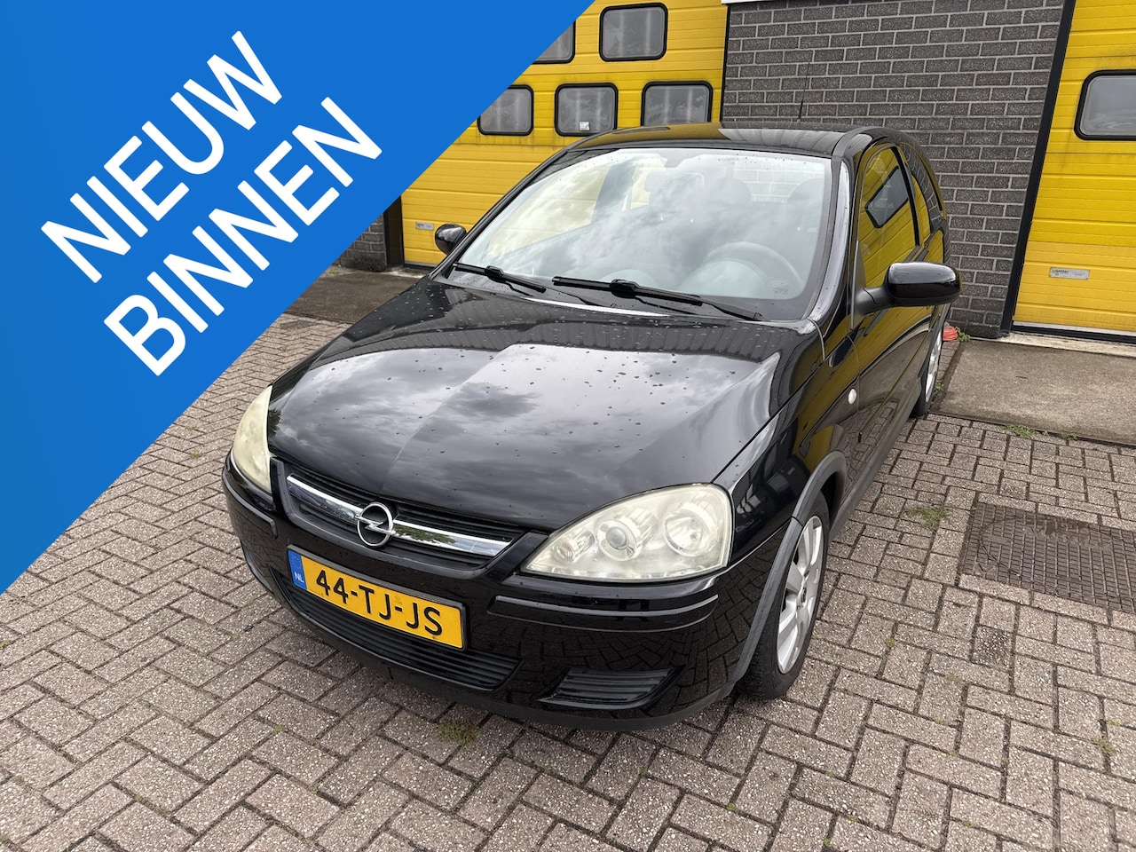 Opel Corsa - 1.2-16V Silverline |NAP|Airco|APK - AutoWereld.nl