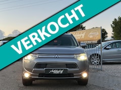 Mitsubishi Outlander - 2.0 PHEV Instyle 4WD NL Auto Leder/Xenon/Dakje