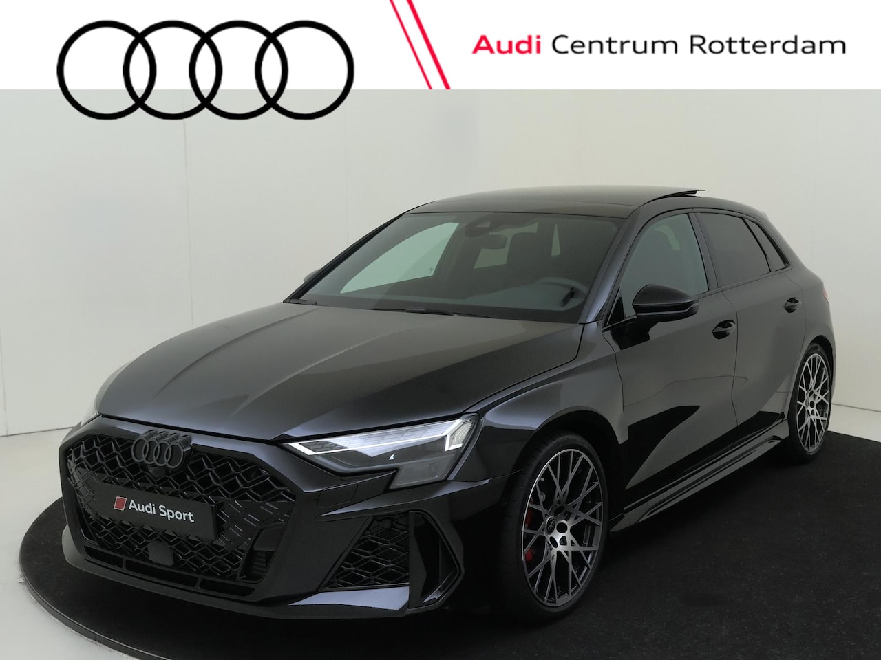 Audi RS3 - Sportback 2.5 TFSI RS 3 quattro 400pk - AutoWereld.nl