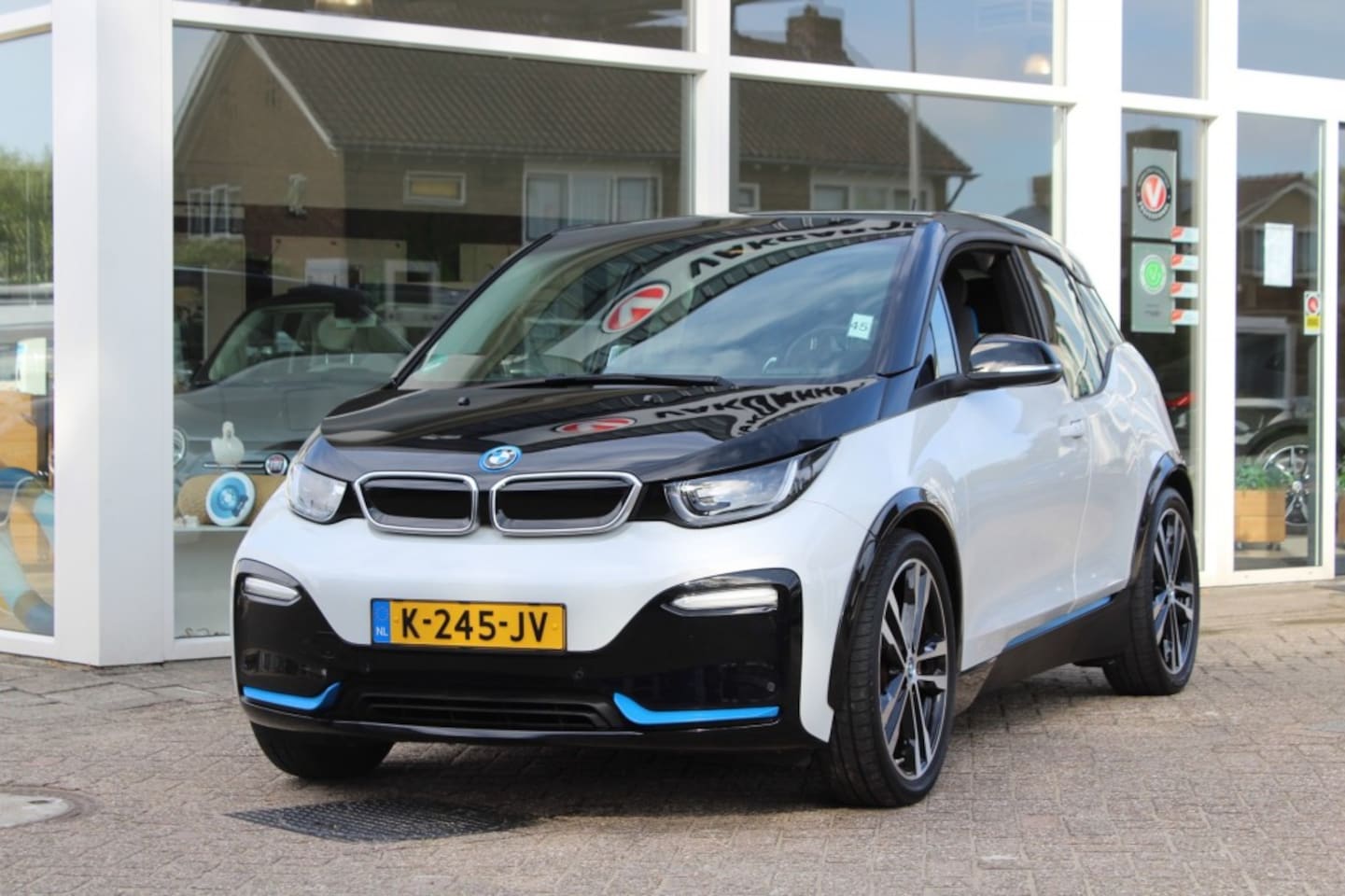 BMW i3 - S CORPEX 120AH 42KWH - AutoWereld.nl