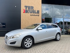 Volvo V60 - 1.6 T3 Automaat Leder Opendak SUMMUM