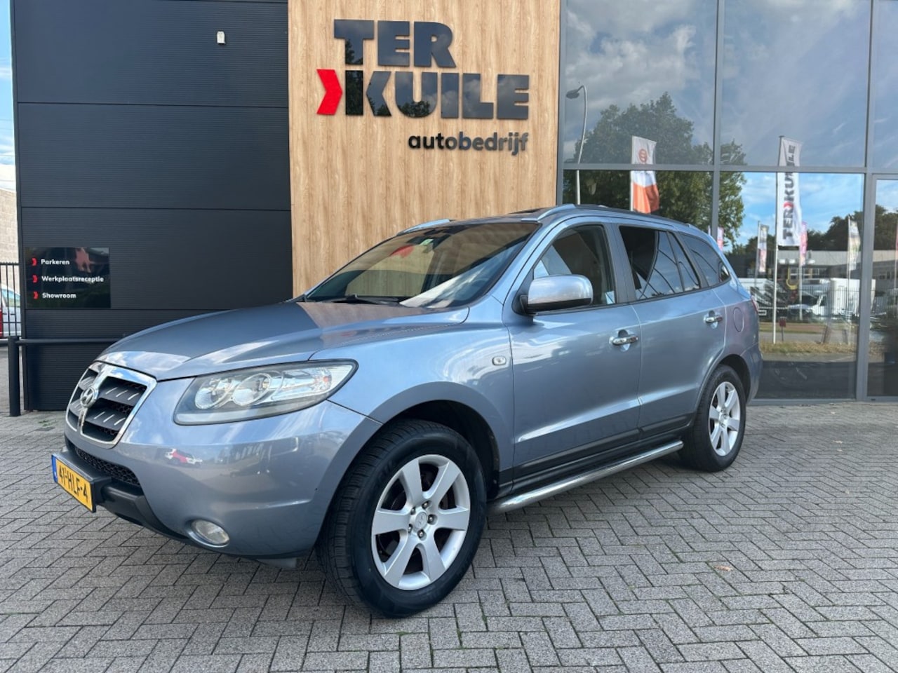 Hyundai Santa Fe - 2.7I V6 Premium / 2000 kg trekgewicht! - AutoWereld.nl