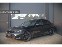 BMW 3-serie - 320e High Executive M Sport | Panoramadak | Harman Kardon | Carbon | Camera | Adaptive LED