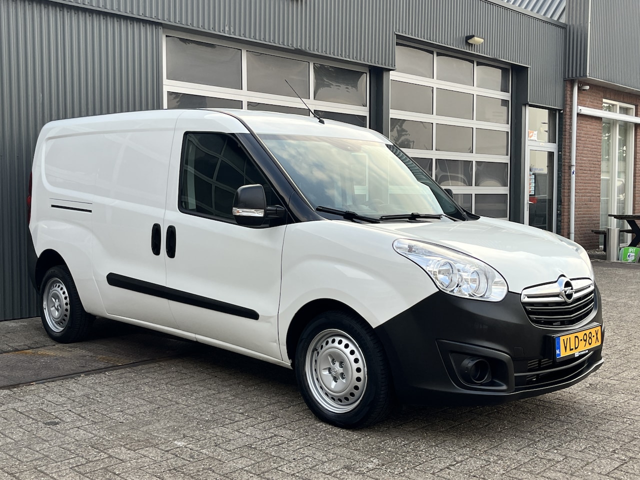 Opel Combo - 1.3 CDTi L2H1 BTW BPM VRIJ Maxi Trekhaak 1000kg trekgewicht Parkeersensoren achter Verleng - AutoWereld.nl