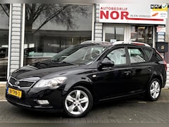 Kia Cee'd Sporty Wagon - 1.4 CVVT Navigator Plus Pack Navi Camera KETTING GEBROKEN //EXPORT//