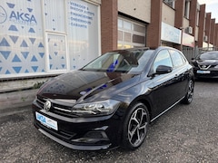 Volkswagen Polo - 1.0 TSI 95pk Beats CarPlay Navigatie Stoelvw Leder 17 inch