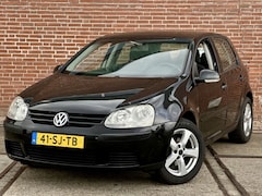 Volkswagen Golf - 1.6 FSI Comfortline