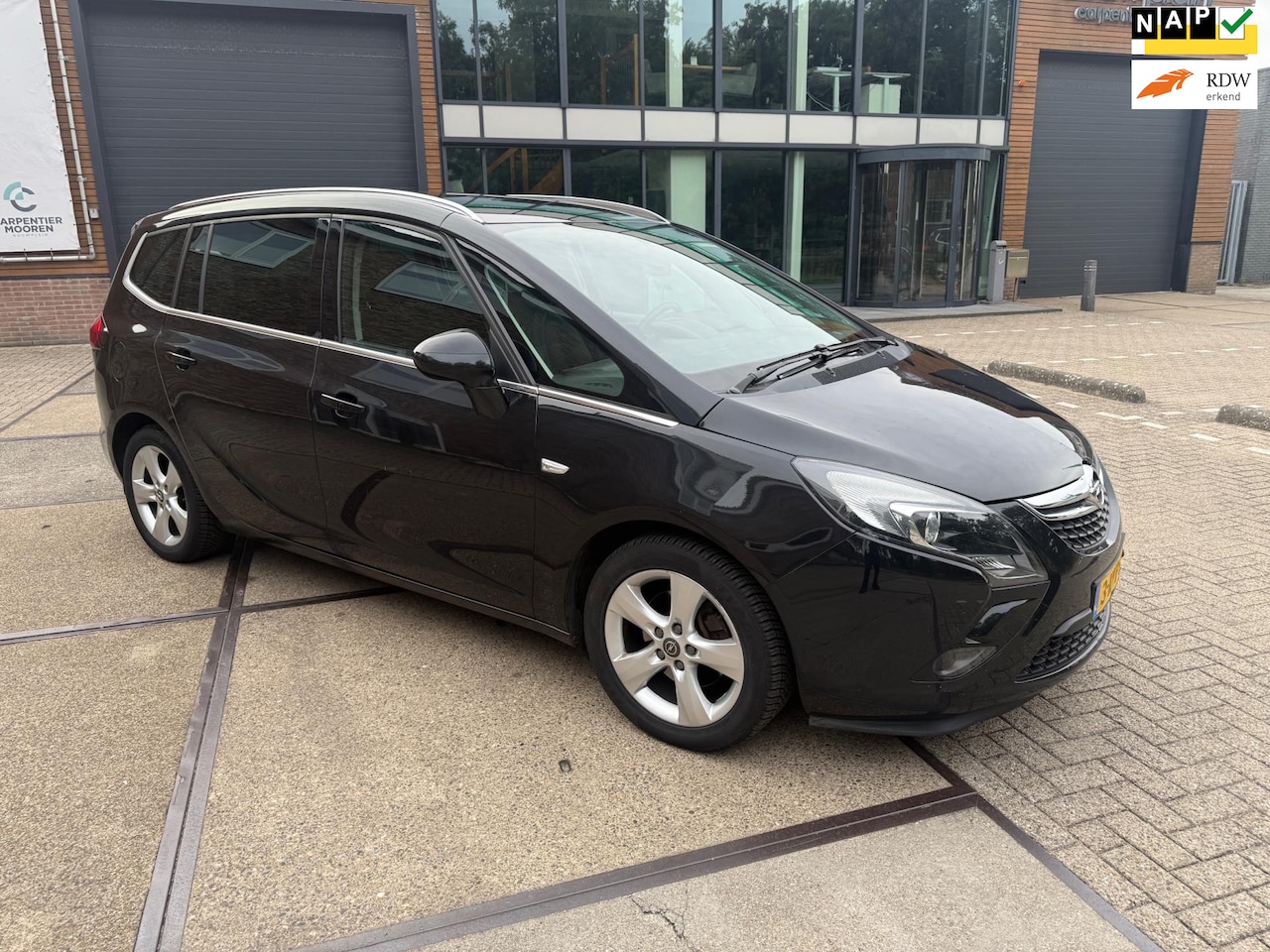 Opel Zafira Tourer - 1.6 CDTI Business+ ((( 7persoons.))) - AutoWereld.nl