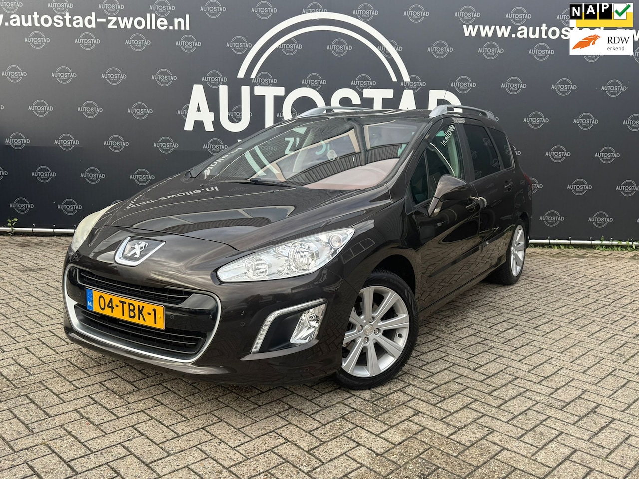 Peugeot 308 SW - 1.6 VTi Première Pano/Airco/Apk/Nap/Trekhaak/Cruise - AutoWereld.nl