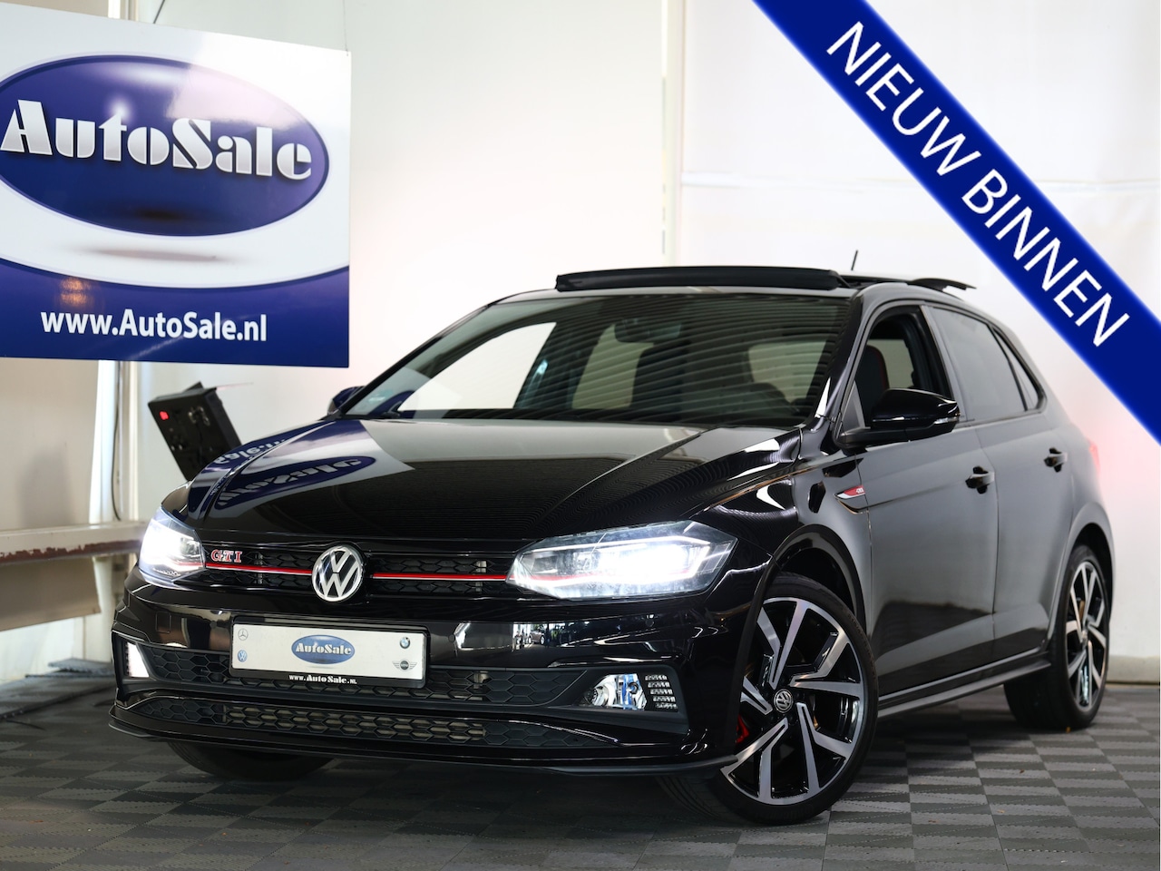 Volkswagen Polo - 2.0 TSI GTI VIRTUAL PANO CLIMA NAVI ACC PDC MODE STOELVW '20 - AutoWereld.nl