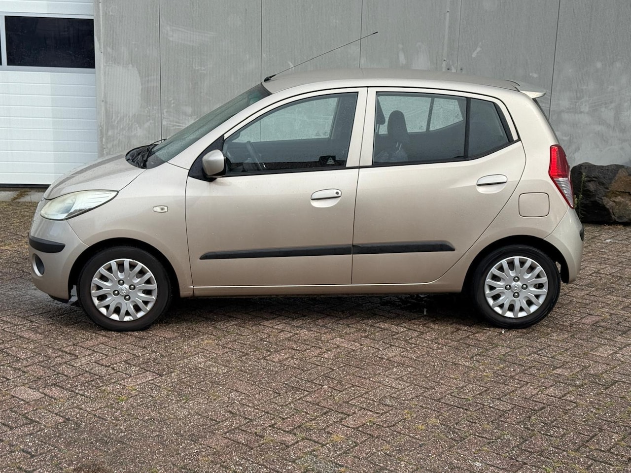 Hyundai i10 - 1.1 Dynamic Cool 1.1 Dynamic Cool - AutoWereld.nl