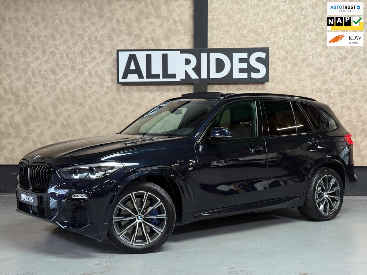 BMW X5 - XDrive45e Executive M-Sport | Panoramadak | ACC | Stoel-Stuurverwarming | Keyless | Luchtv - AutoWereld.nl
