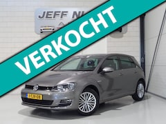 Volkswagen Golf - 1.2 TSI Highline CUP Edition "Origineel NL" Navigatie Bluetooth Parkeersens, van 2e eigena