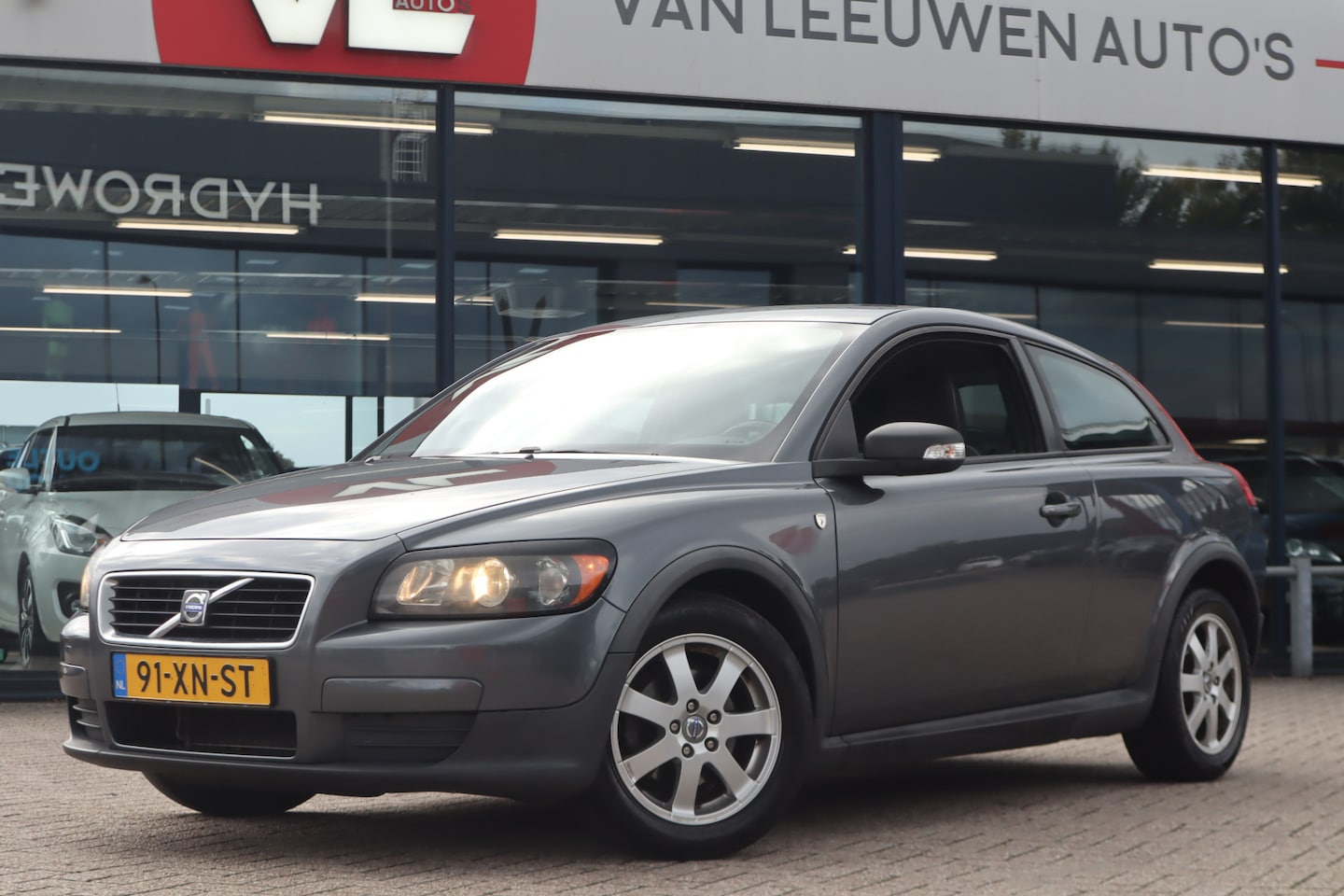 Volvo C30 - 1.6 | Airco | Cruise | APK 03-06-2026 - AutoWereld.nl