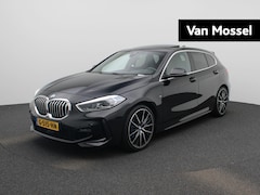 BMW 1-serie - 118i Corporate High Executive | Climate Control | Panoramadak | Camera | Lichtmetalen Velg