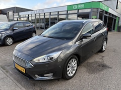 Ford Focus Wagon - 1.5 Titanium Automaat