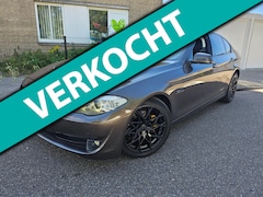 BMW 5-serie - 520d High Executive + * Navi* 19inch Velgen* Leer