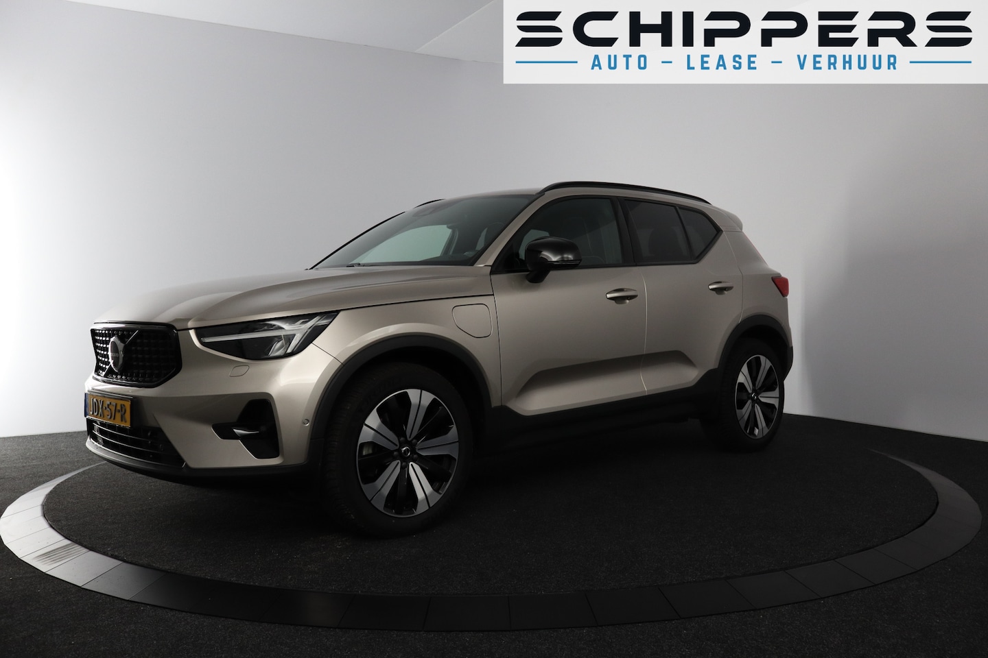 Volvo XC40 - 1.5 T4 Plus Dark | 360 Camera | Navigatie | - AutoWereld.nl