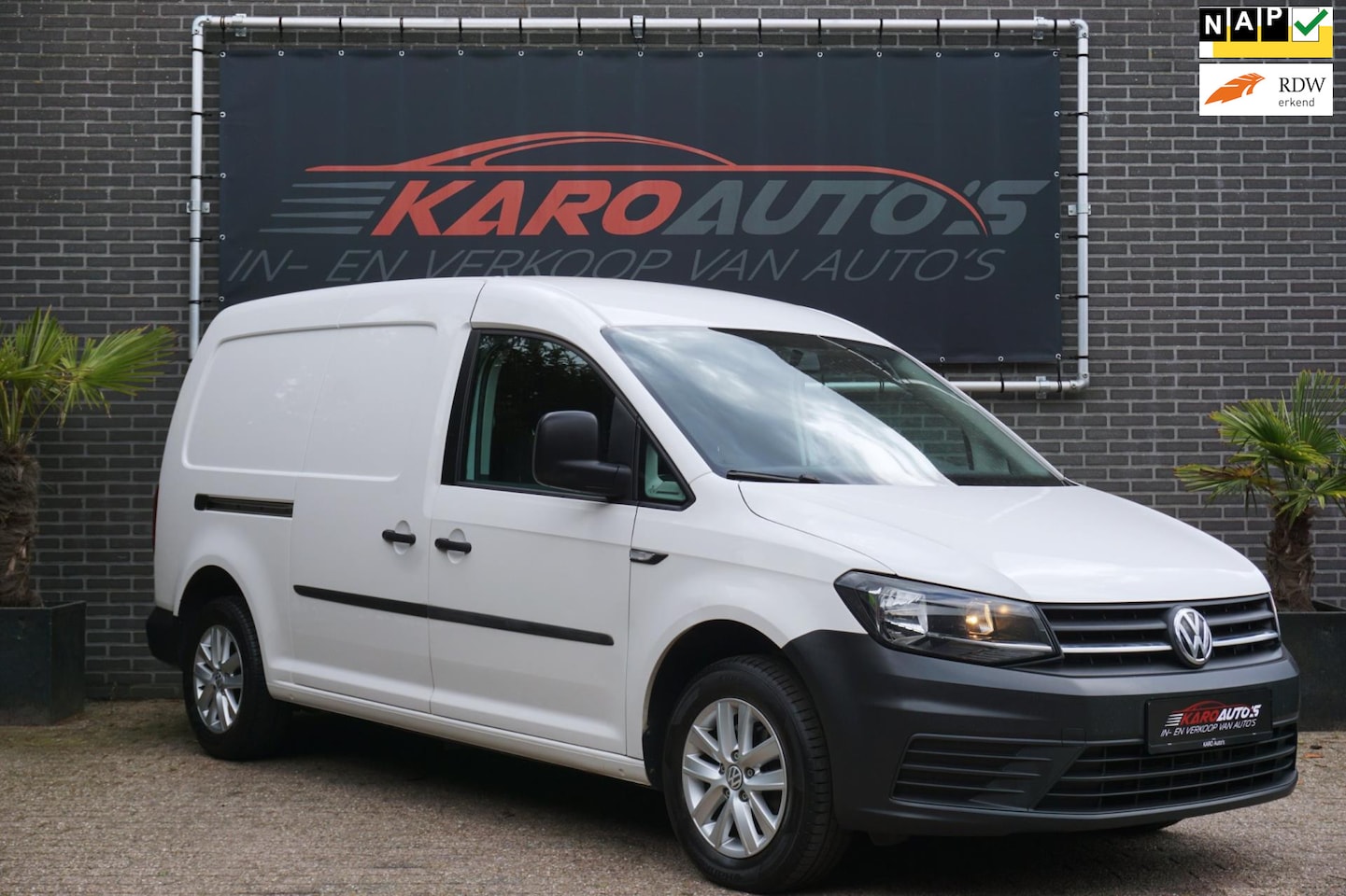 Volkswagen Caddy Maxi - 2.0 TDI L2H1 Carplay Navi Airco Trekhk - AutoWereld.nl