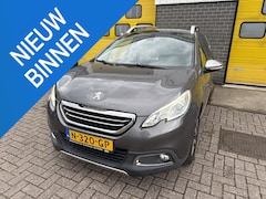 Peugeot 2008 - 1.2 VTi Allure |Automaat|Pano|Goed lezen
