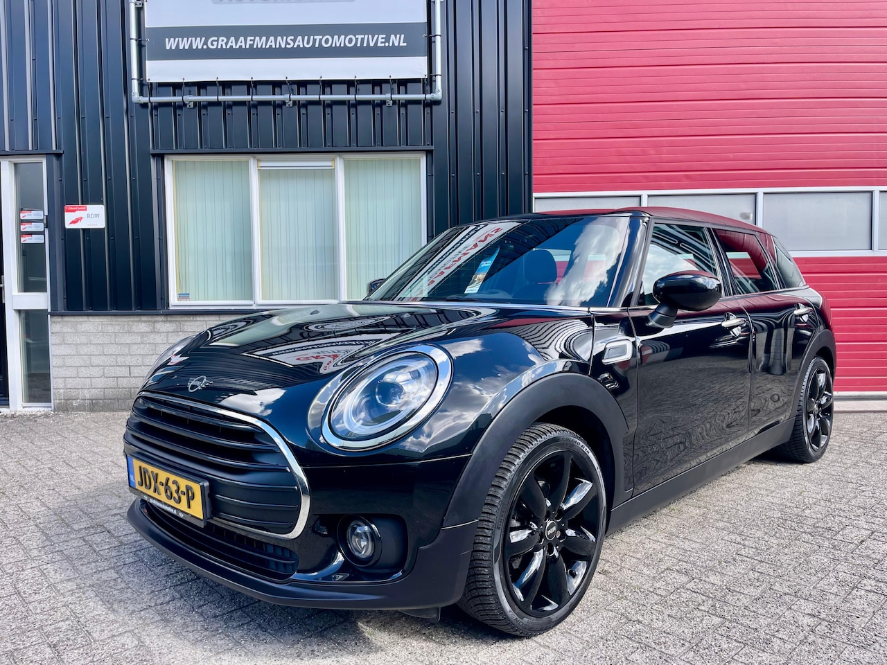MINI Clubman - Mini Clubman Facelift Trekhaak Navigatie 1 JAAR GARANTIE - AutoWereld.nl