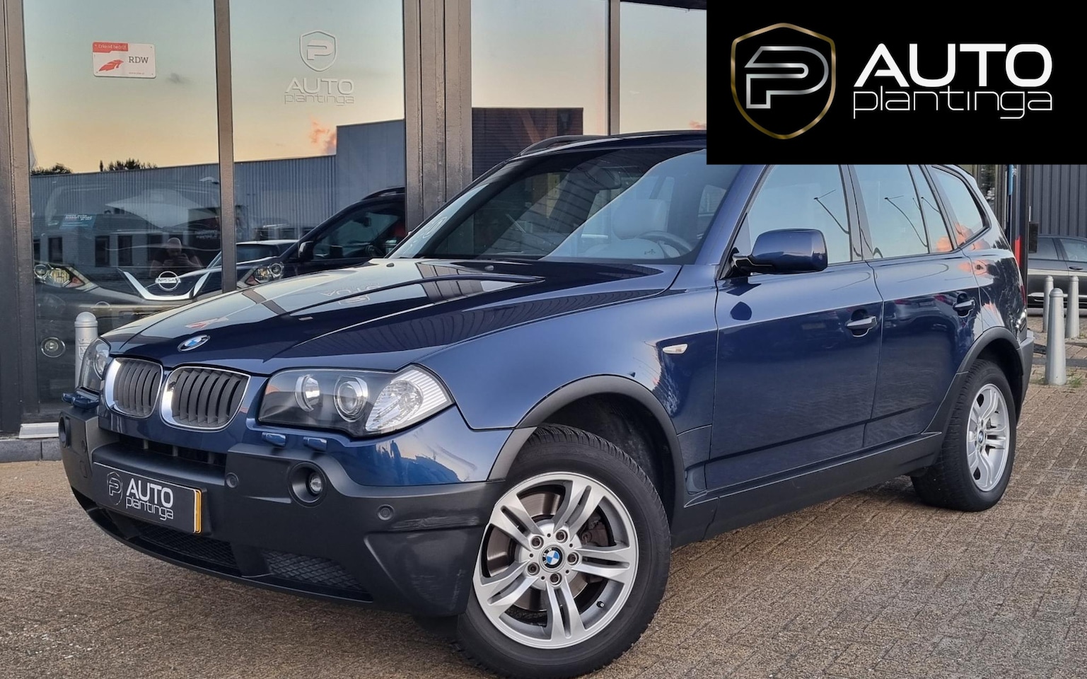 BMW X3 - 3.0i Executive 231PK | Zeer Nette Staat! | Volledige Onderhoudshistorie | Youngtimer | Ele - AutoWereld.nl