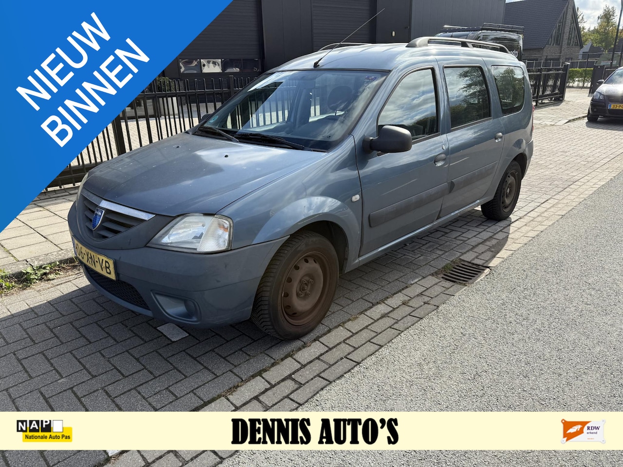 Dacia Logan MCV - 1.6 Ambiance 7persoons airco - AutoWereld.nl
