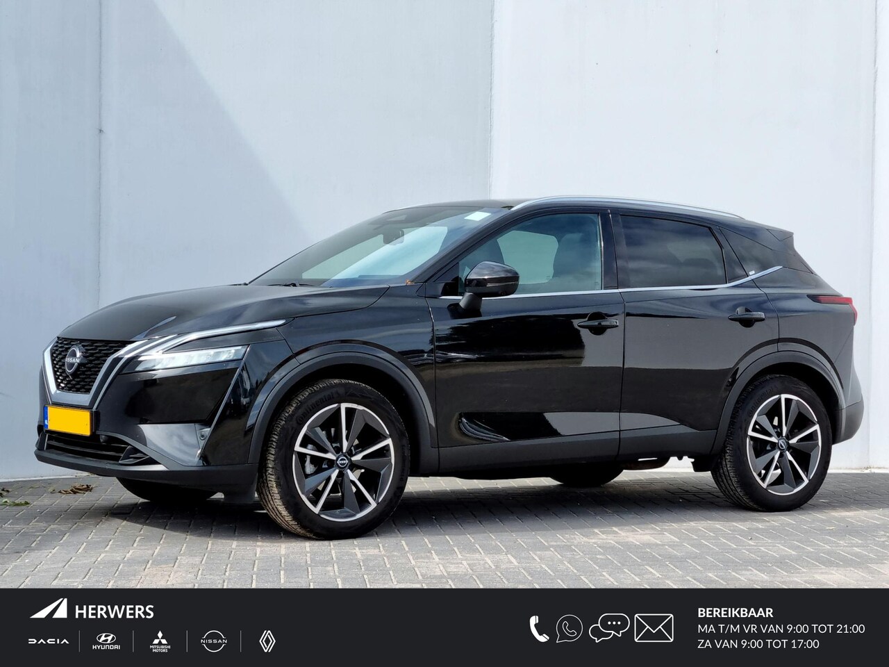 Nissan Qashqai - 1.3 MHEV Tekna / Trekhaak ( 1.400 KG ) / All Seasons / Panoramadak / Stoel- en Stuurverwar - AutoWereld.nl