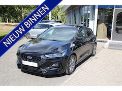 Ford Focus - 1.0 EcoBoost Hybrid 125 PK ST Line X WINTER PACK | NAVIGATIE | CAMERA