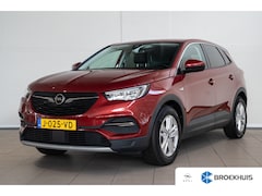 Opel Grandland X - 1.2 Turbo 130PK Business Executive | Trekhaak | Climate Controle | Parkeersensoren | Comfo
