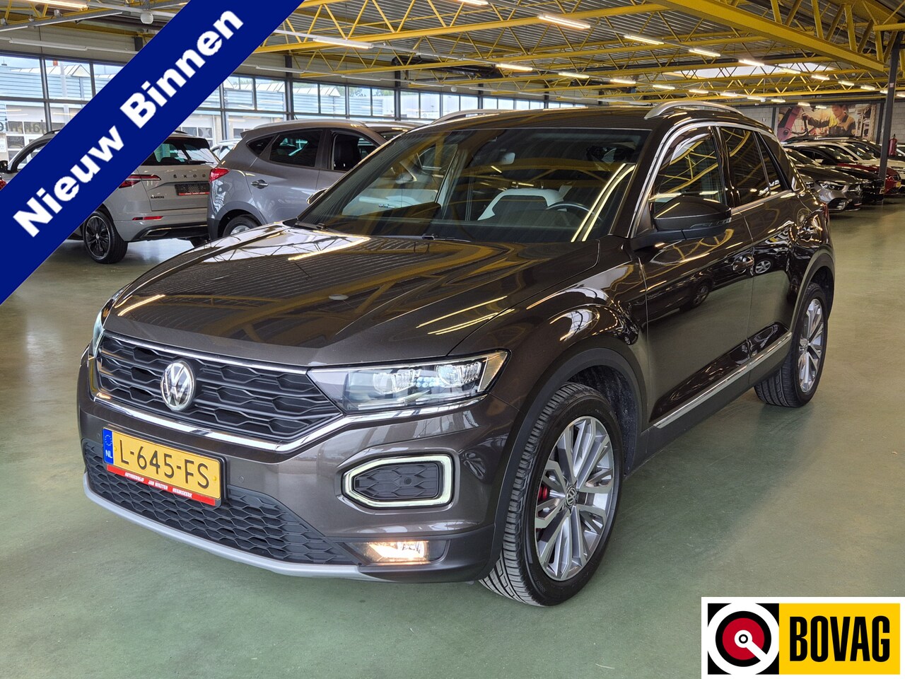 Volkswagen T-Roc - 1.5 TSI -150pk- Sport+ | Navi | 18" | Stoelverwarming | Rijklaarprijs incl. 1 jaar Bovag g - AutoWereld.nl
