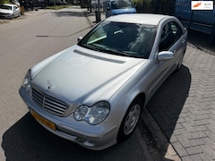 Mercedes-Benz C-klasse - 180 K. Elegance