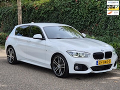 BMW 1-serie - M Sport Ed CarPlay NAP LED GR Navi Automaat Black Panel Teller All weather M Velgen GARANT