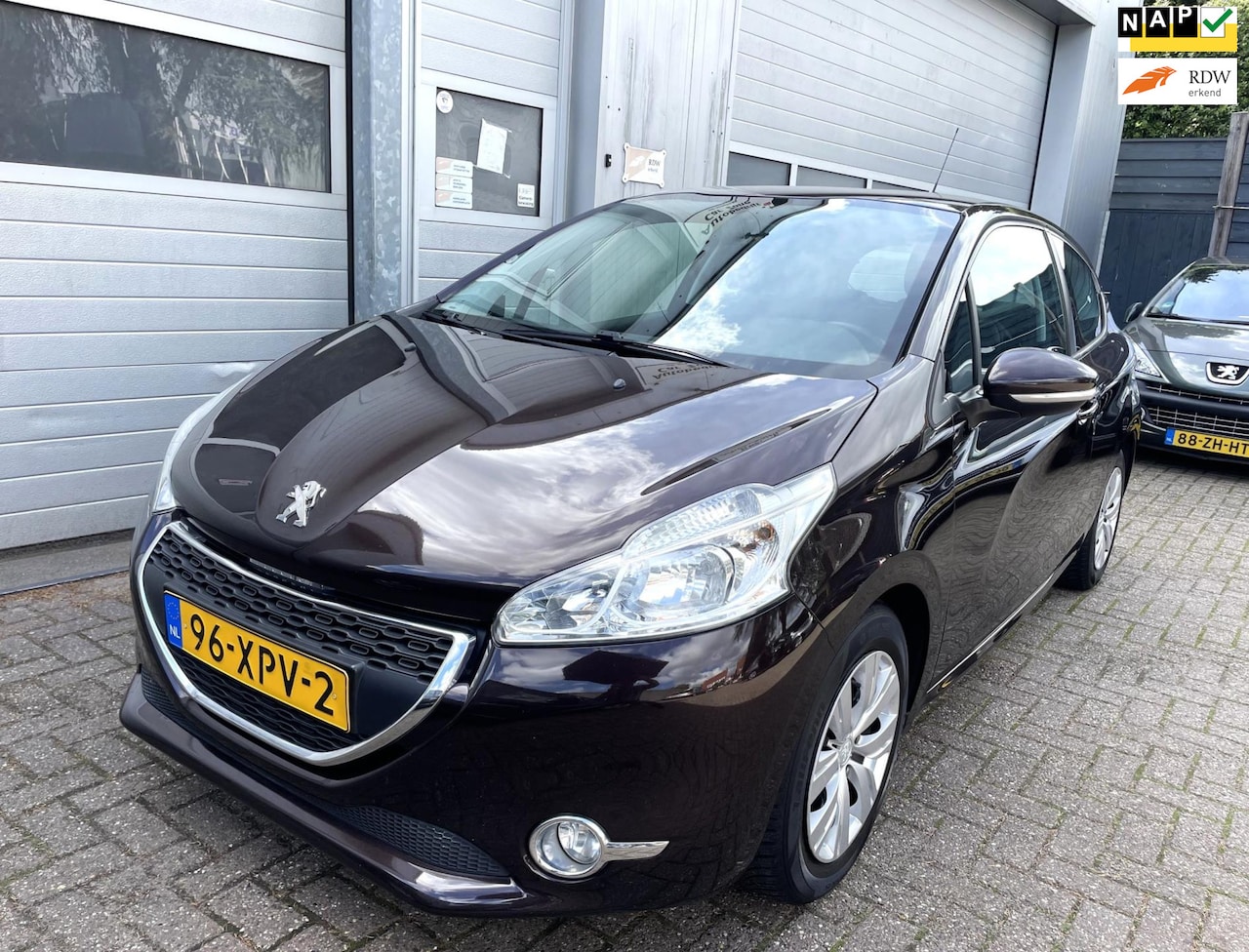 Peugeot 208 - 1.4 VTi Active 2012-NAP-Navi-Airco-Cruise-APK - AutoWereld.nl