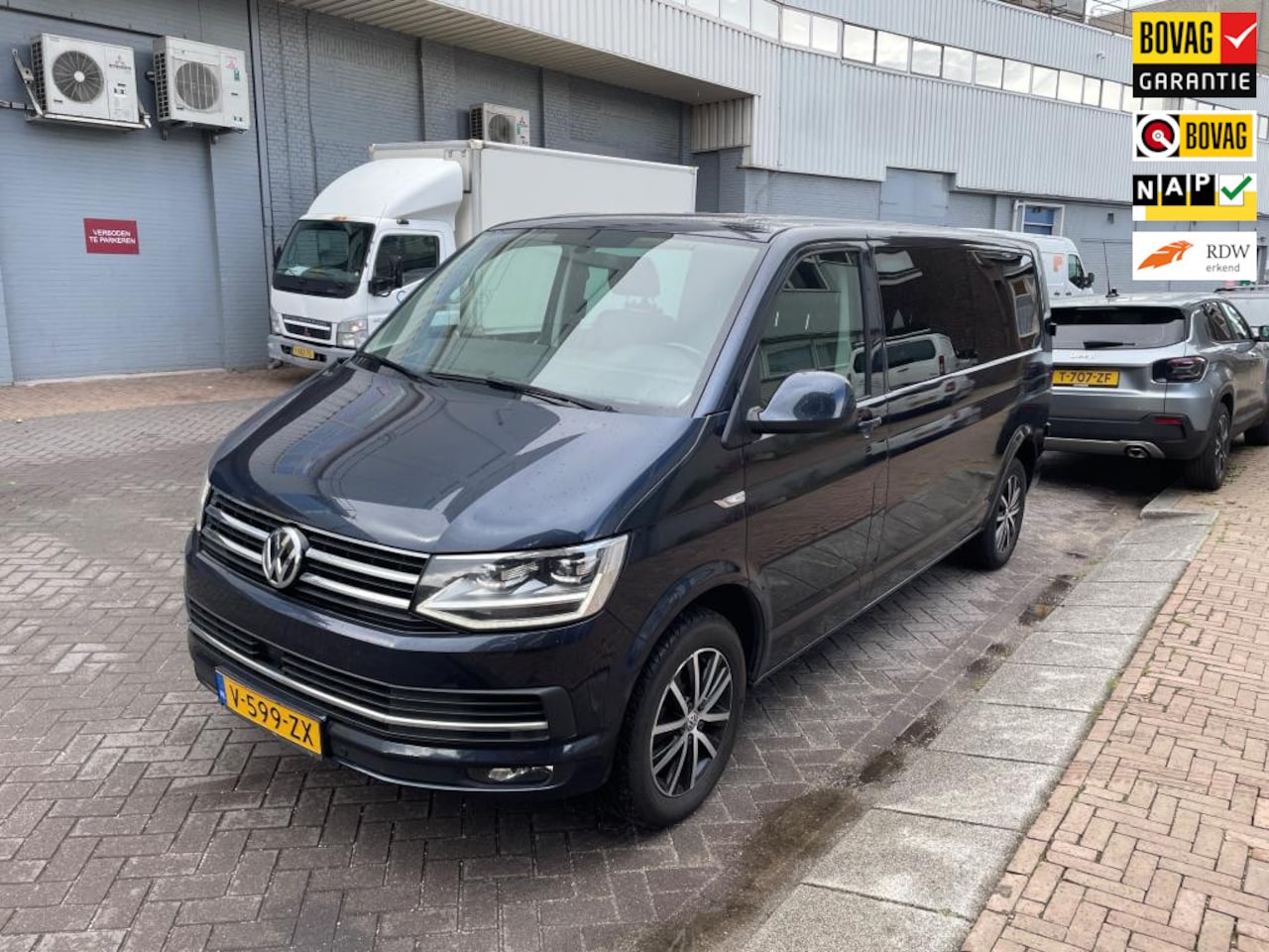 Volkswagen Transporter - 2.0 TDI L2H1 DC Comfortline Plus 2.0 TDI L2H1 DC Comfortline Plus - AutoWereld.nl