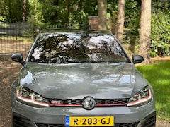 Volkswagen Golf - 2.0 TSI GTI TCR