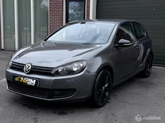 Volkswagen Golf - 1.4 Easyline