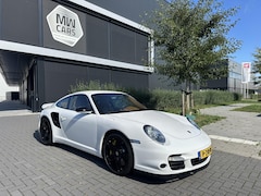 Porsche 911 - 3.6 Turbo