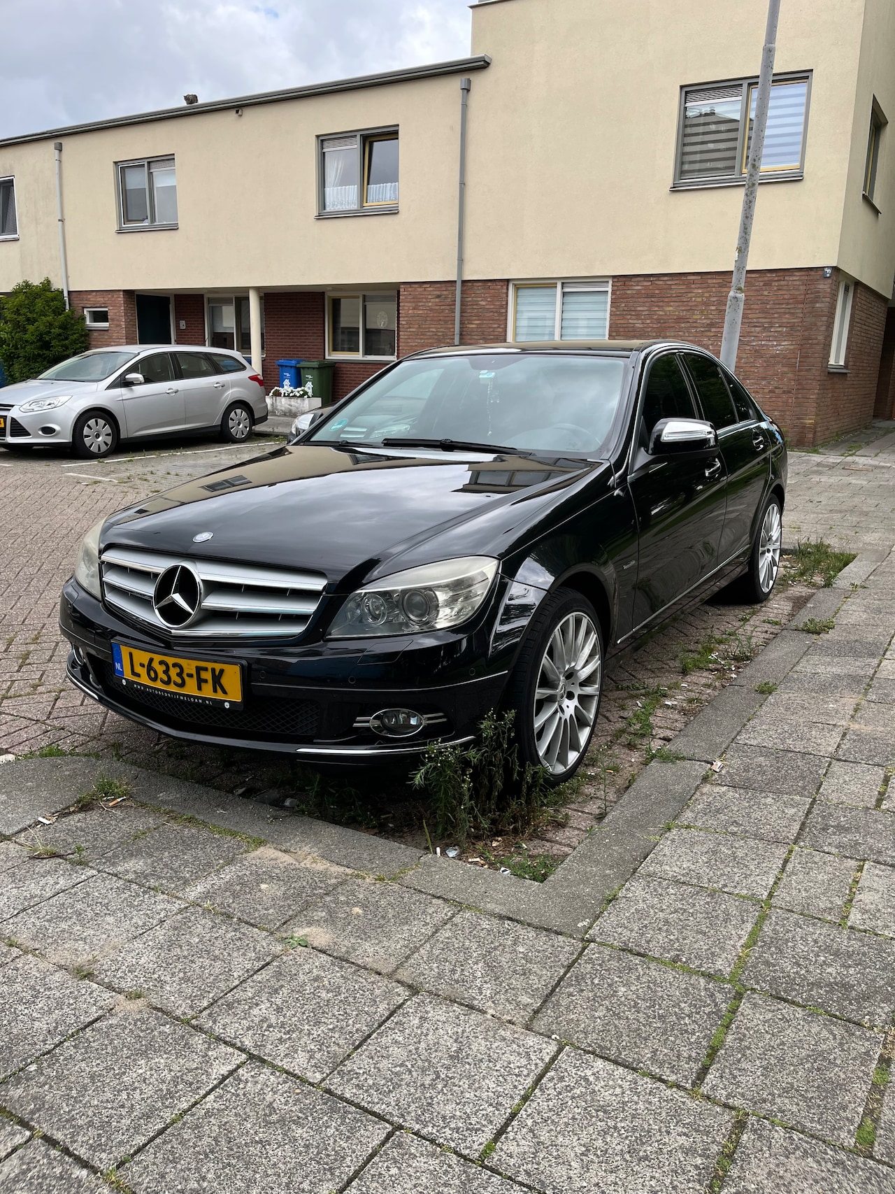 MERCEDES-BENZ C 280