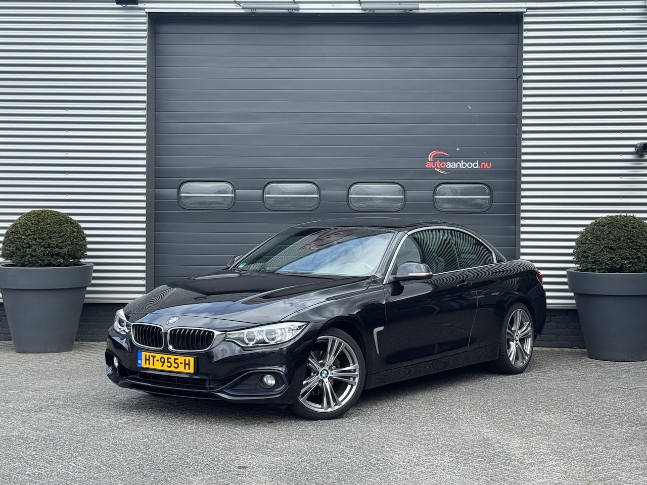 BMW 4-serie Cabrio - 420i High Executive | Navigatie | Lederen Bekleding | Parkeersensoren | Cruise Control | - AutoWereld.nl